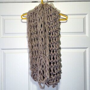 Oversized Chunky Knit Scarf